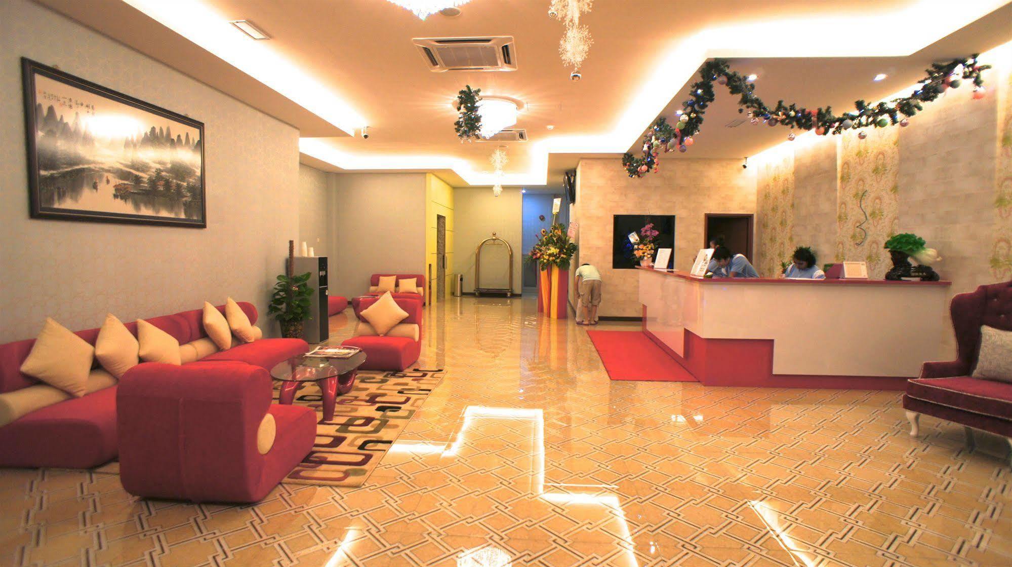 Hotel Zamburger Bukit Indah Johor Bahru Exterior photo